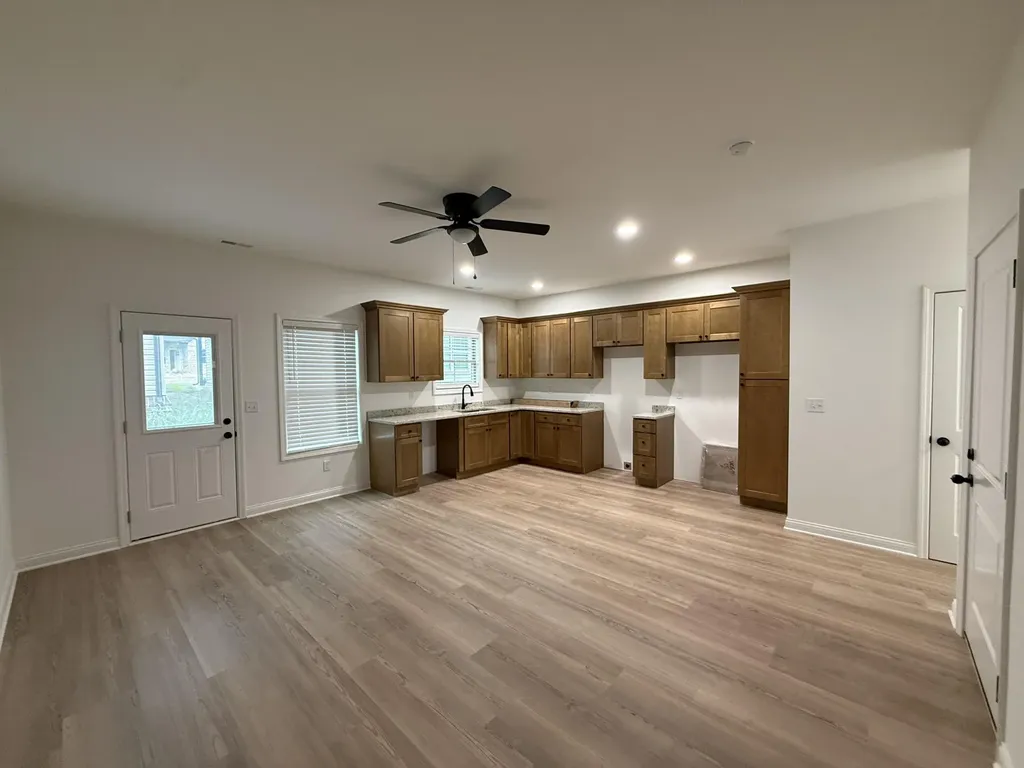 844 #4 Ridgewood Drive Berea KY 40403