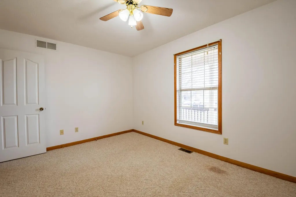 10 Nelson Drive Hustonville KY 40437
