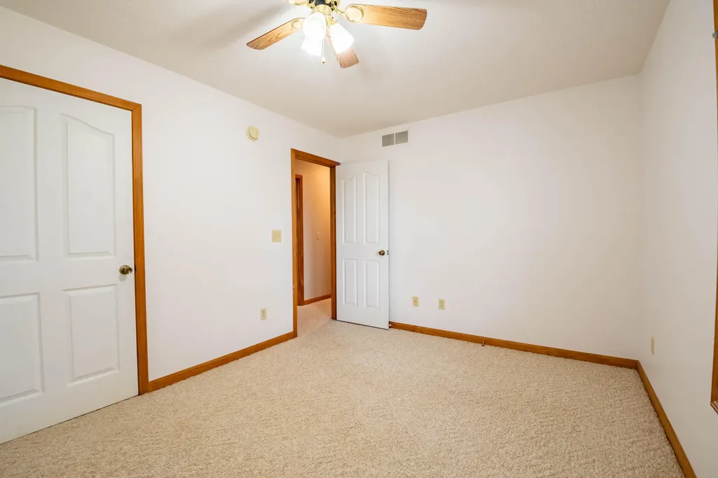 10 Nelson Drive Hustonville KY 40437