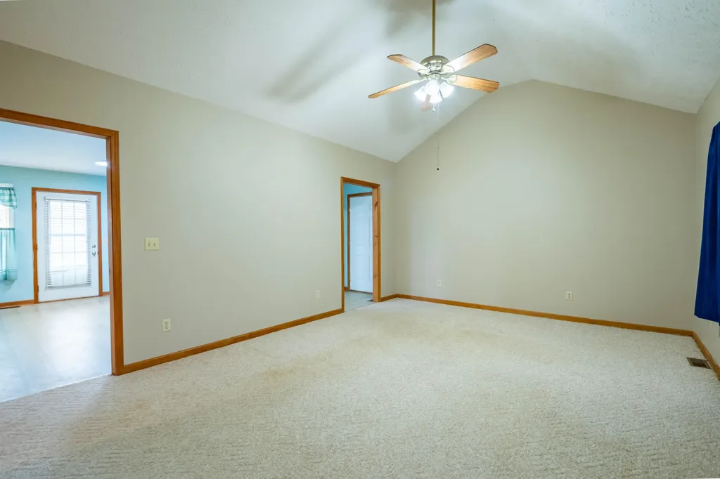 10 Nelson Drive Hustonville KY 40437