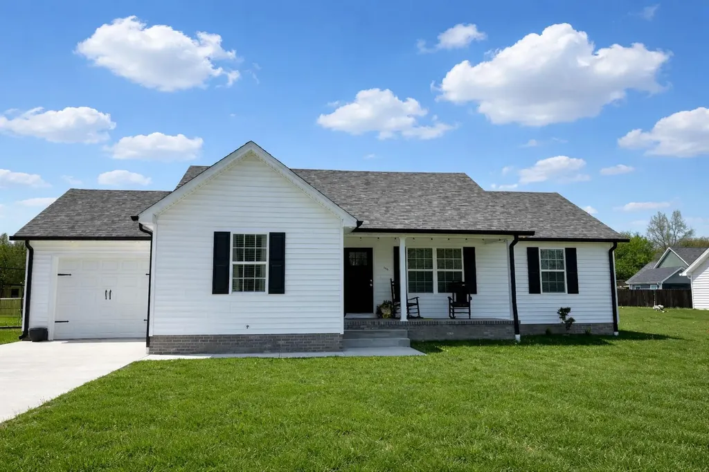 106 Knob View Trace Junction City KY 40440