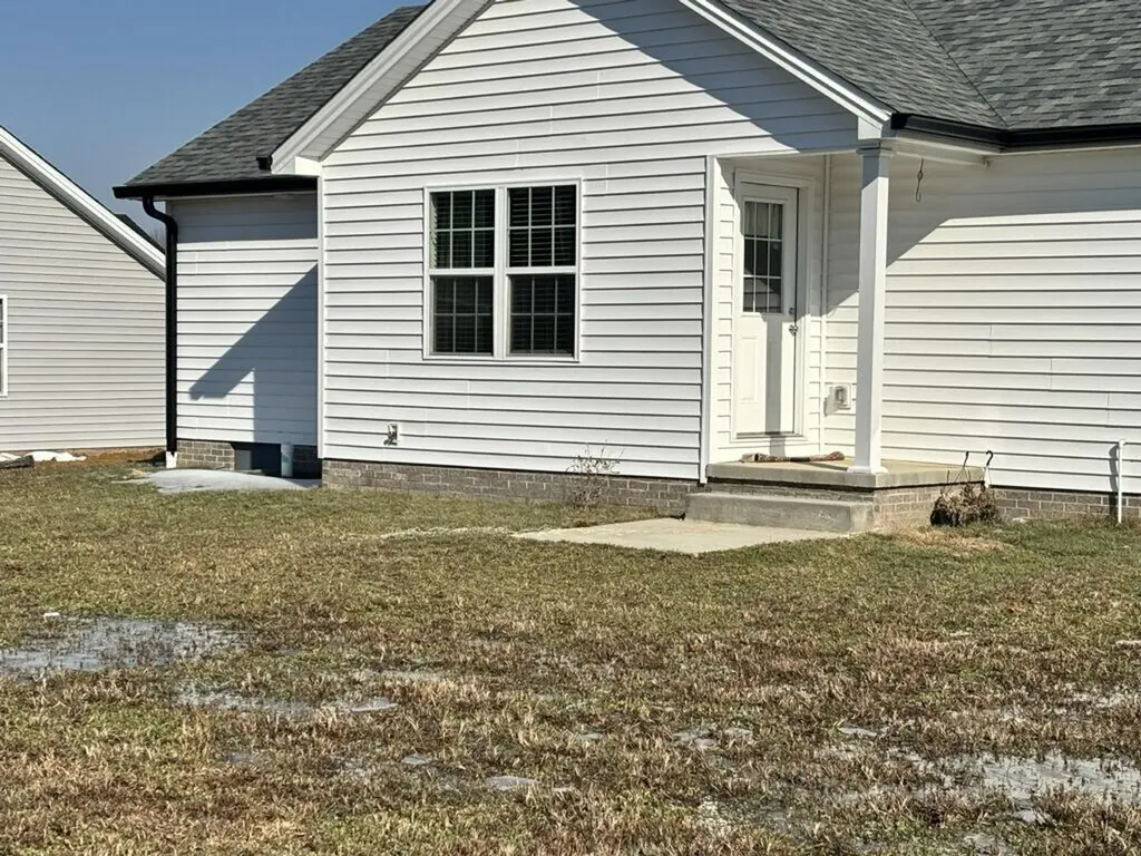 106 Knob View Trace Junction City KY 40440