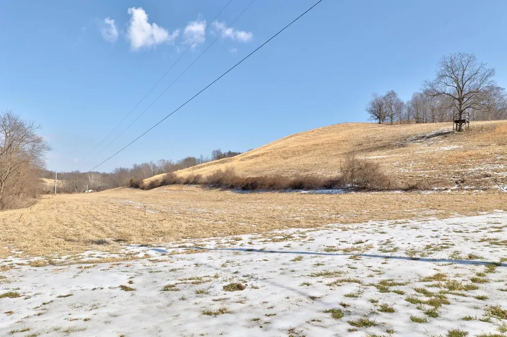 2865 Co Road 3345 Ezel KY 41425