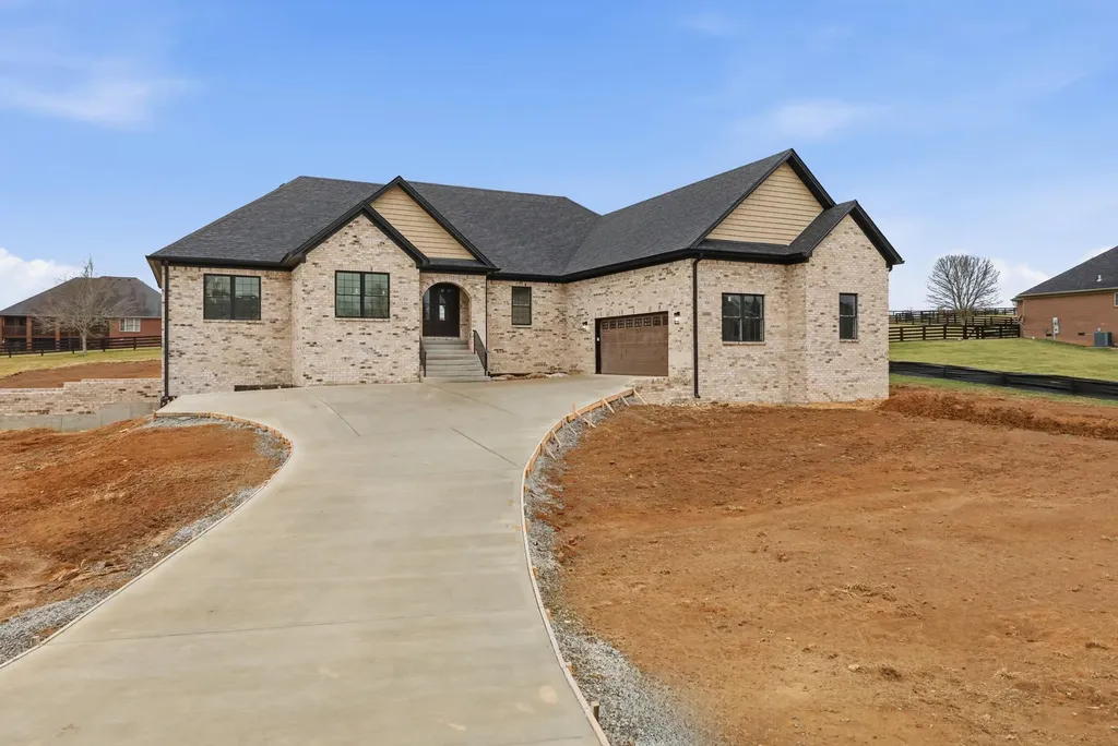 6006 Old South Drive Richmond KY 40475