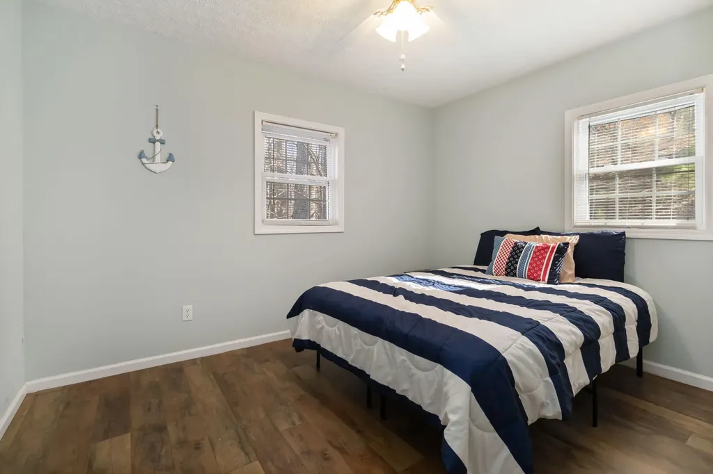 112 R. Russell Road Russell Springs KY 42642