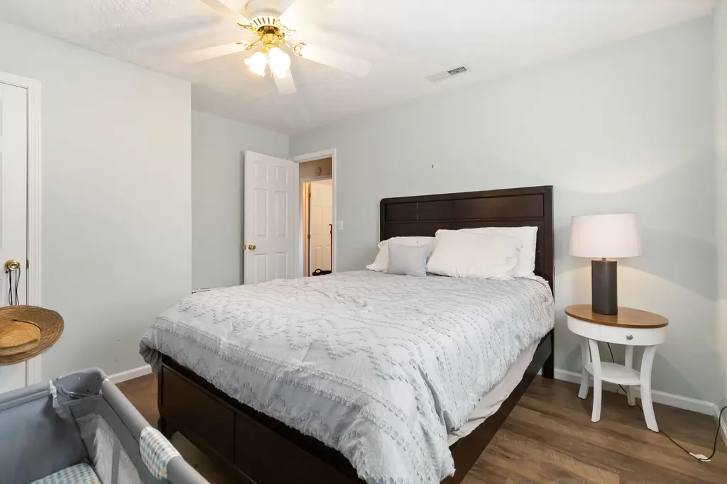 112 R. Russell Road Russell Springs KY 42642