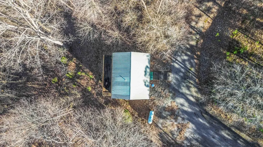 112 R. Russell Road Russell Springs KY 42642