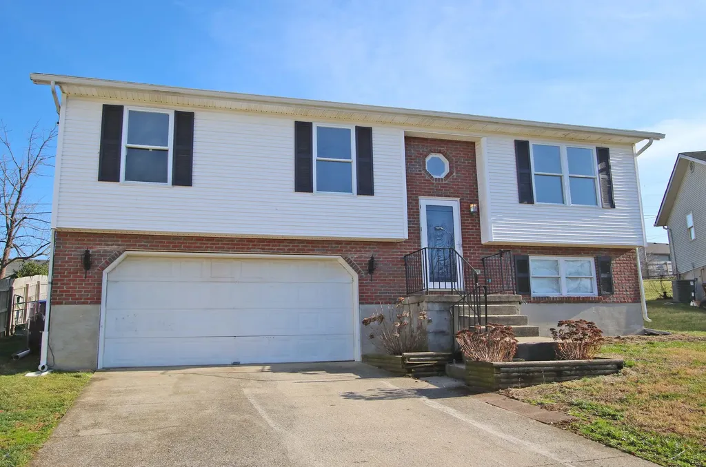 211 Lindsey Court Winchester KY 40391