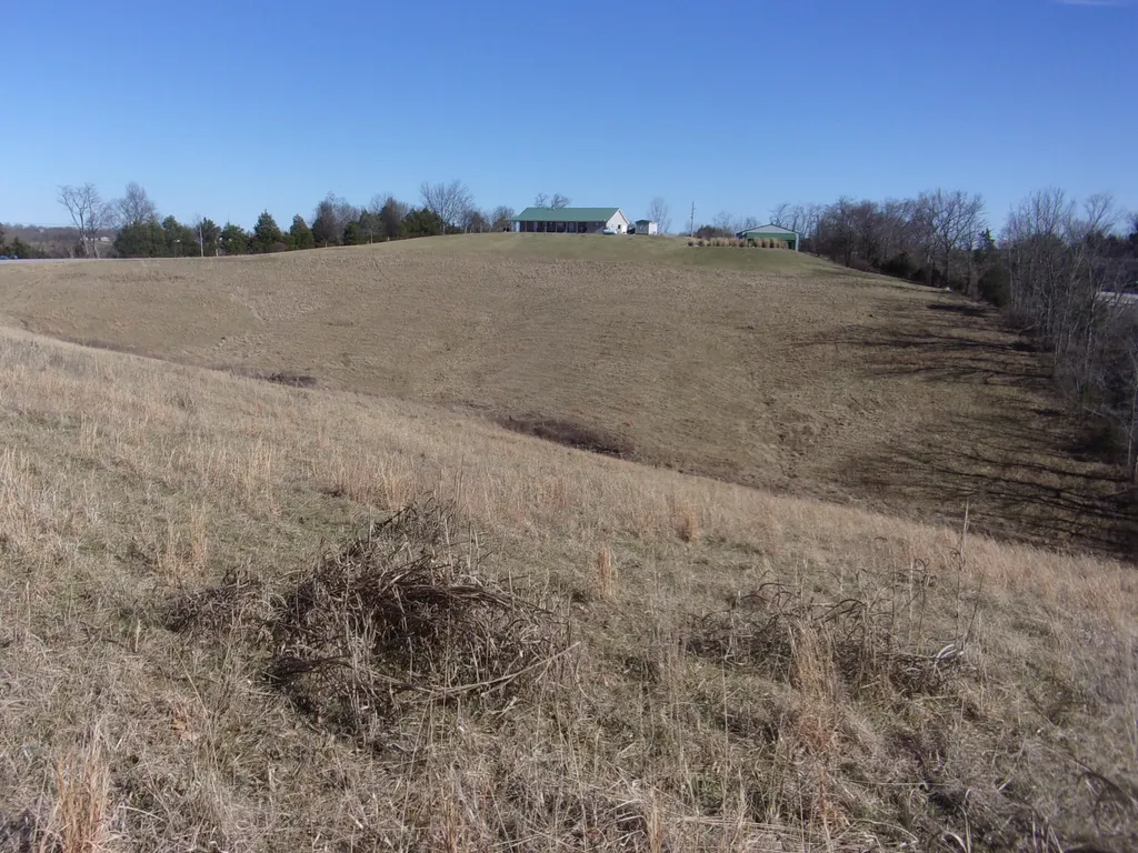 1295 Kays Road Lawrenceburg KY 40342