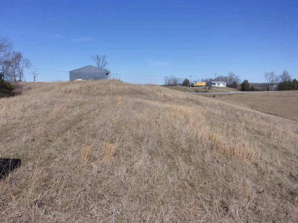 1295 Kays Road Lawrenceburg KY 40342