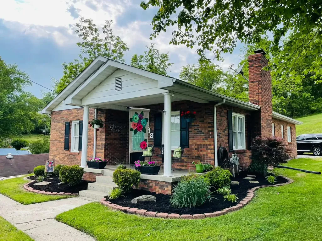 418 15th Street Corbin KY 40701