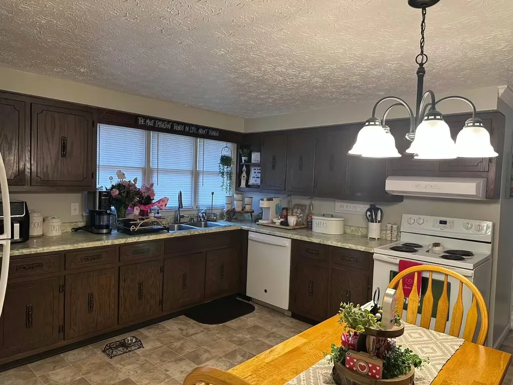418 15th Street Corbin KY 40701