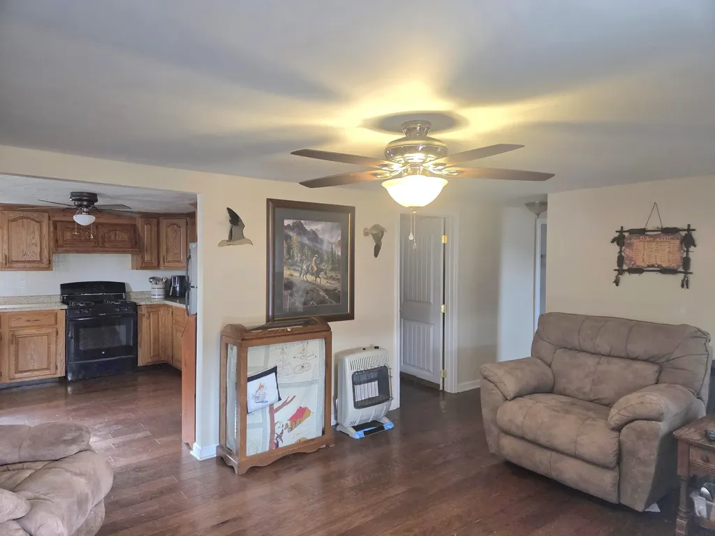 3775 State Highway 599 Jeffersonville KY 40337