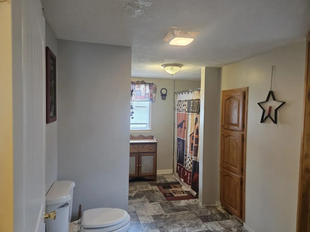 3775 State Highway 599 Jeffersonville KY 40337