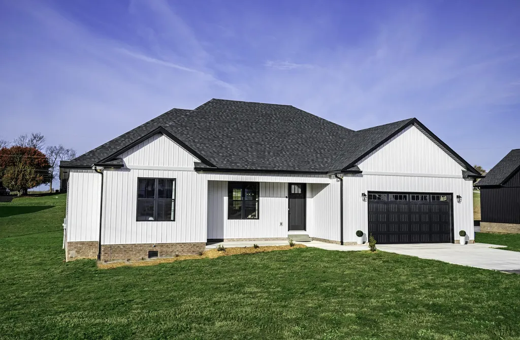909 Milward Drive Harrodsburg KY 40330