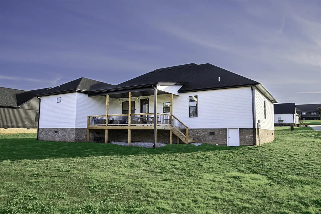909 Milward Drive Harrodsburg KY 40330