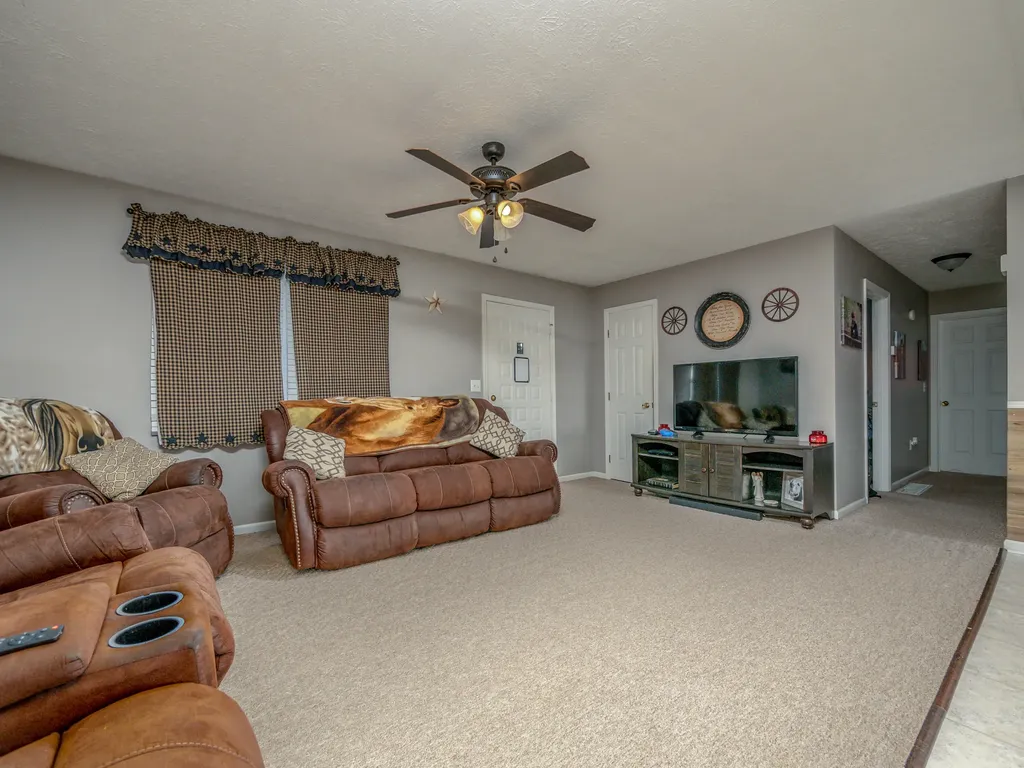 615 Igo Ridge Road Wellington KY 40387
