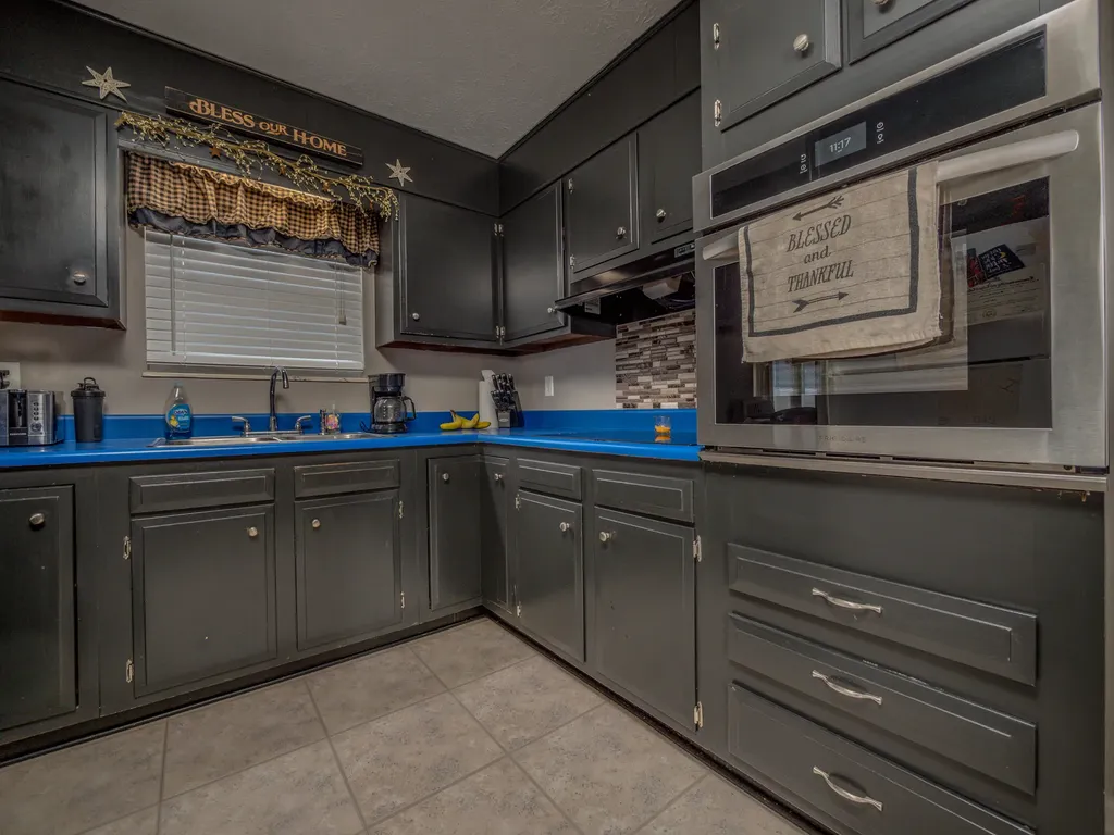615 Igo Ridge Road Wellington KY 40387