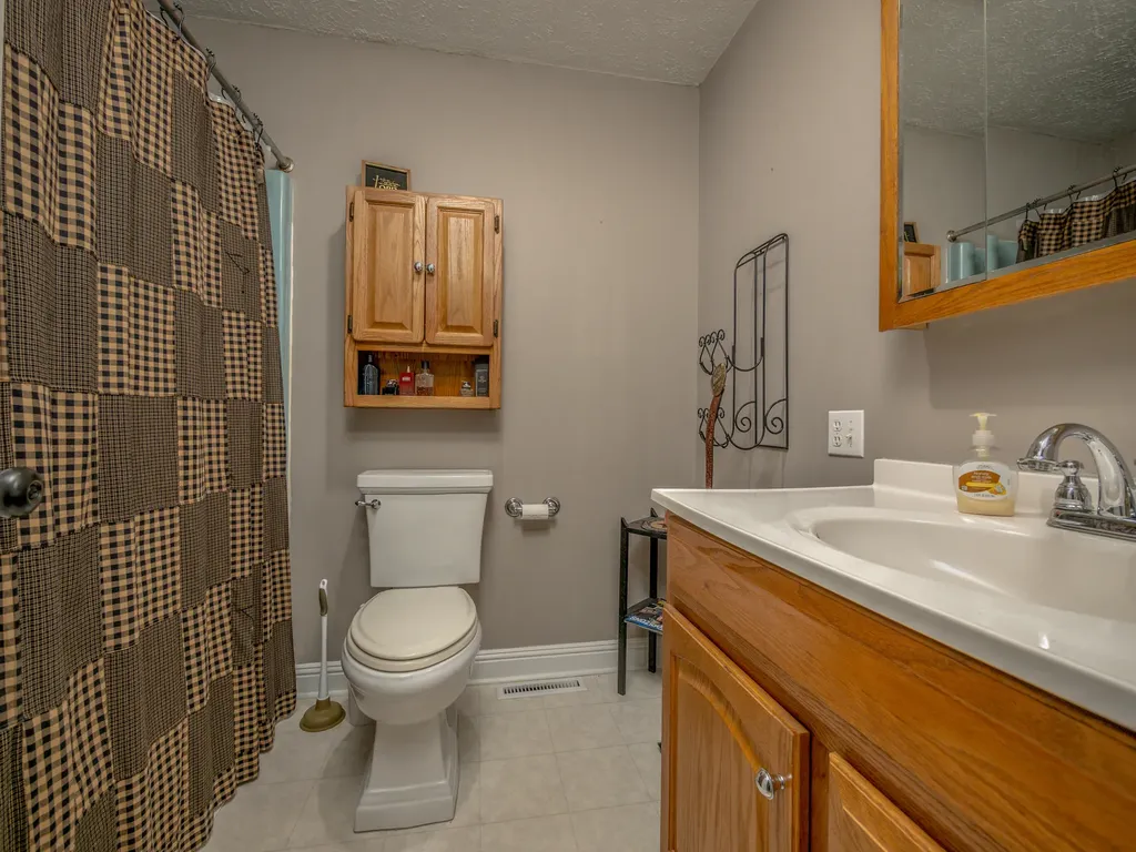 615 Igo Ridge Road Wellington KY 40387