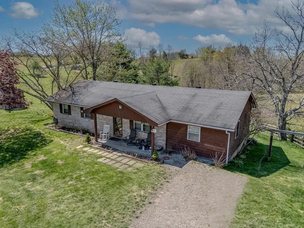 615 Igo Ridge Road Wellington KY 40387