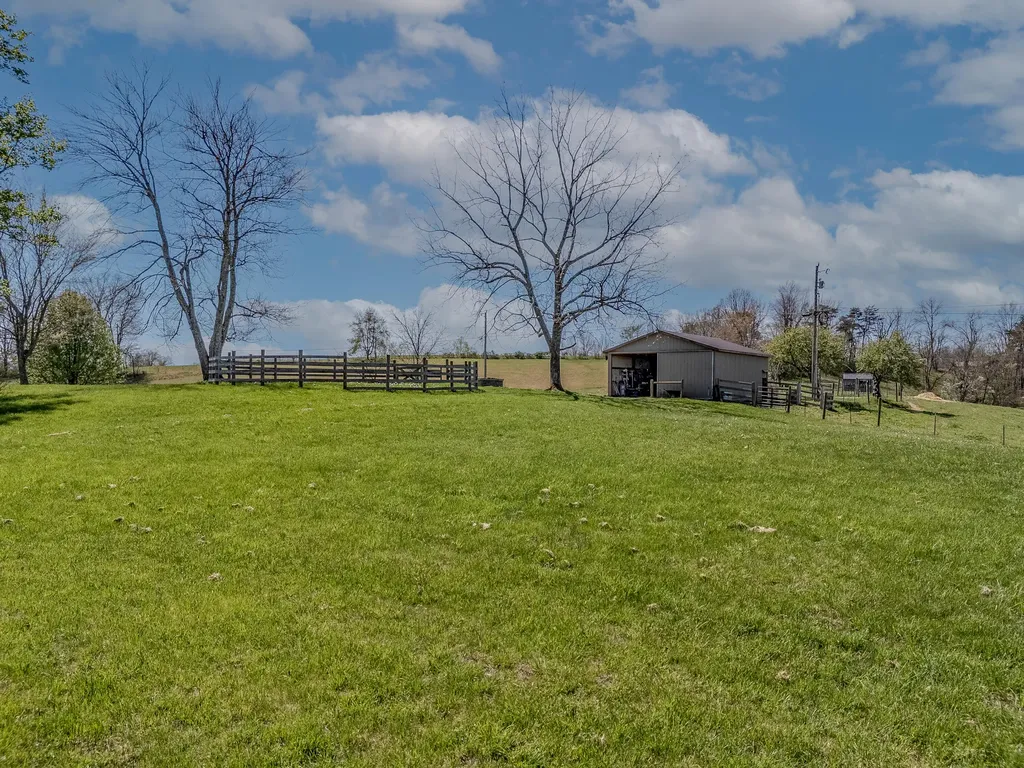 615 Igo Ridge Road Wellington KY 40387