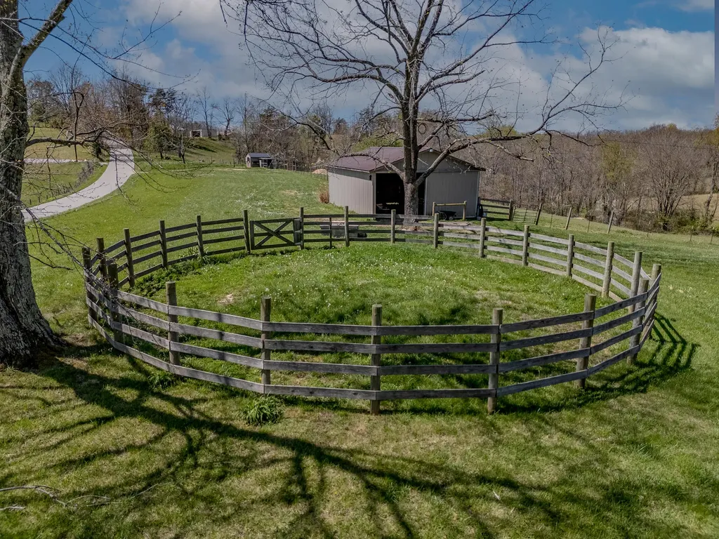615 Igo Ridge Road Wellington KY 40387