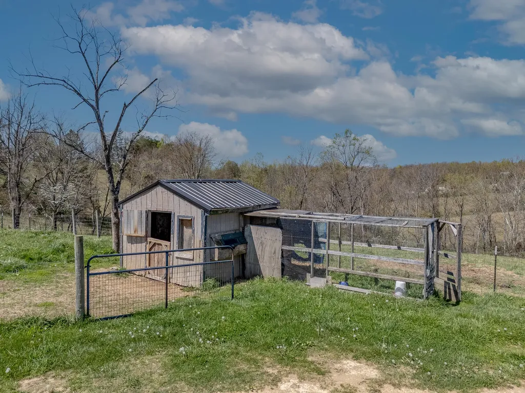 615 Igo Ridge Road Wellington KY 40387