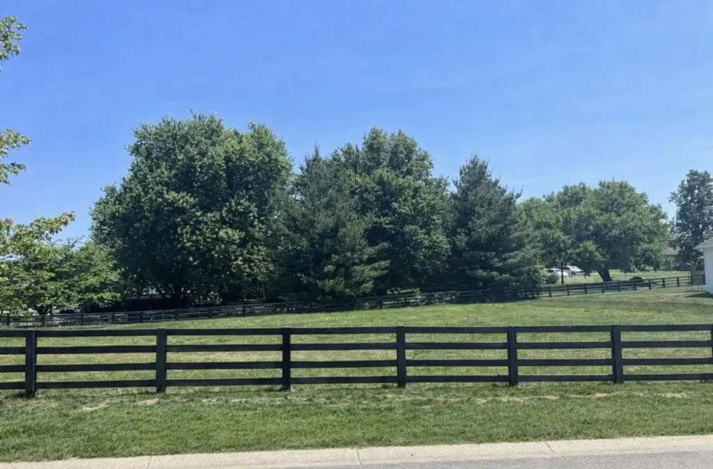 Lot 1-c Champions Way Simpsonville KY 40067