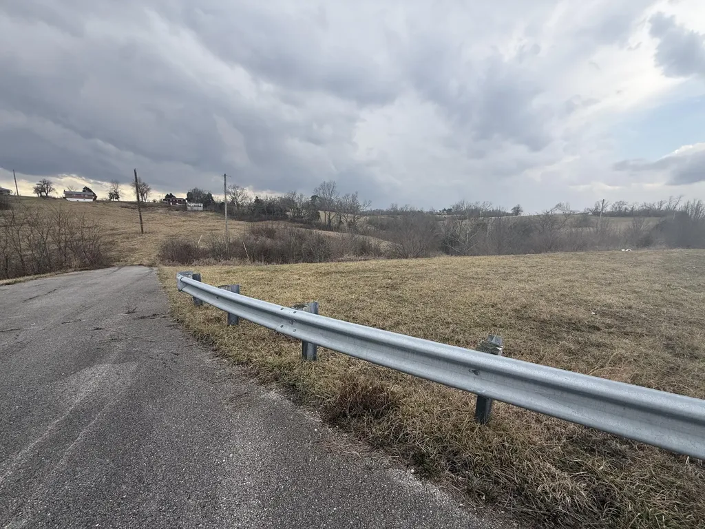 9999 Irvine Road/catalpa Loop Richmond KY 40475