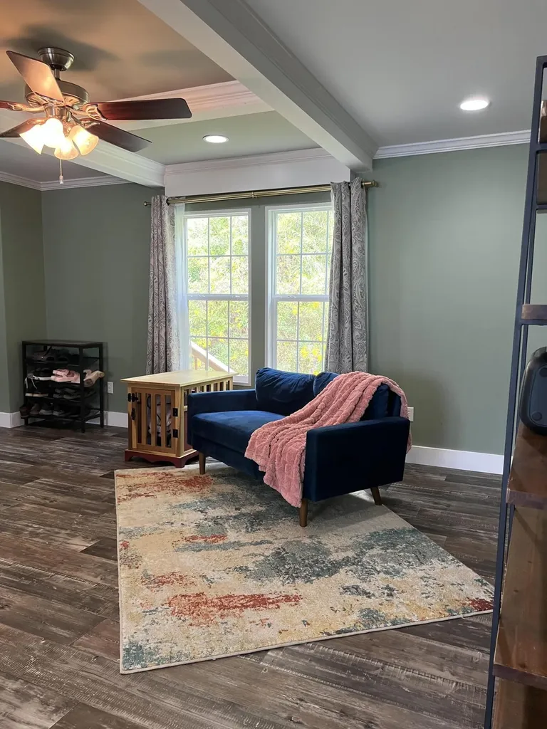 13735 Ky-66 Oneida KY 40972