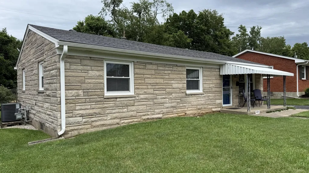 451 Duell Drive Versailles KY 40383