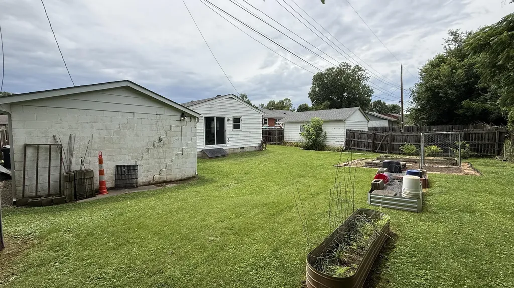 451 Duell Drive Versailles KY 40383