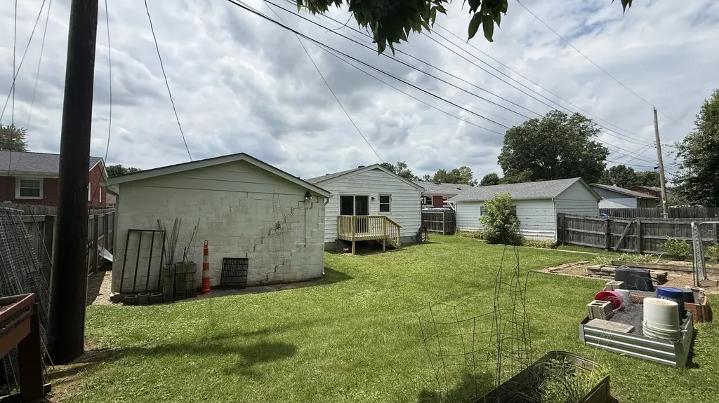 451 Duell Drive Versailles KY 40383