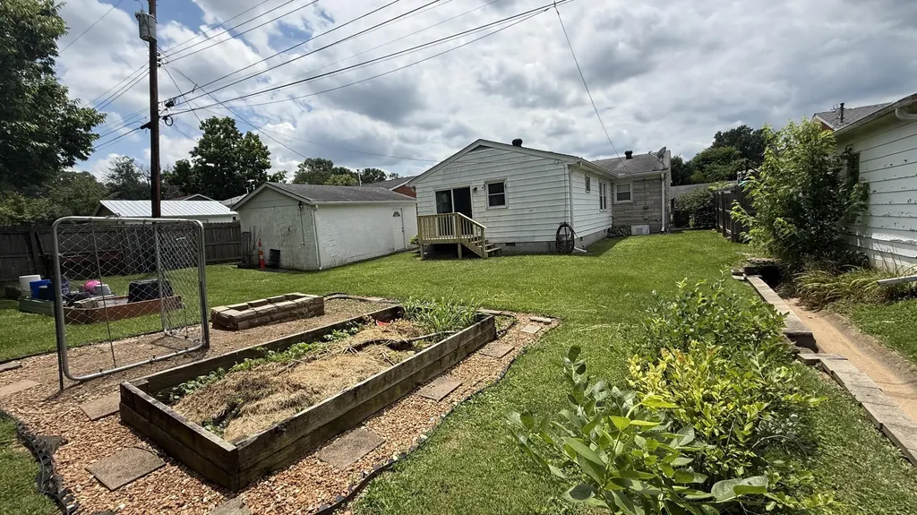 451 Duell Drive Versailles KY 40383