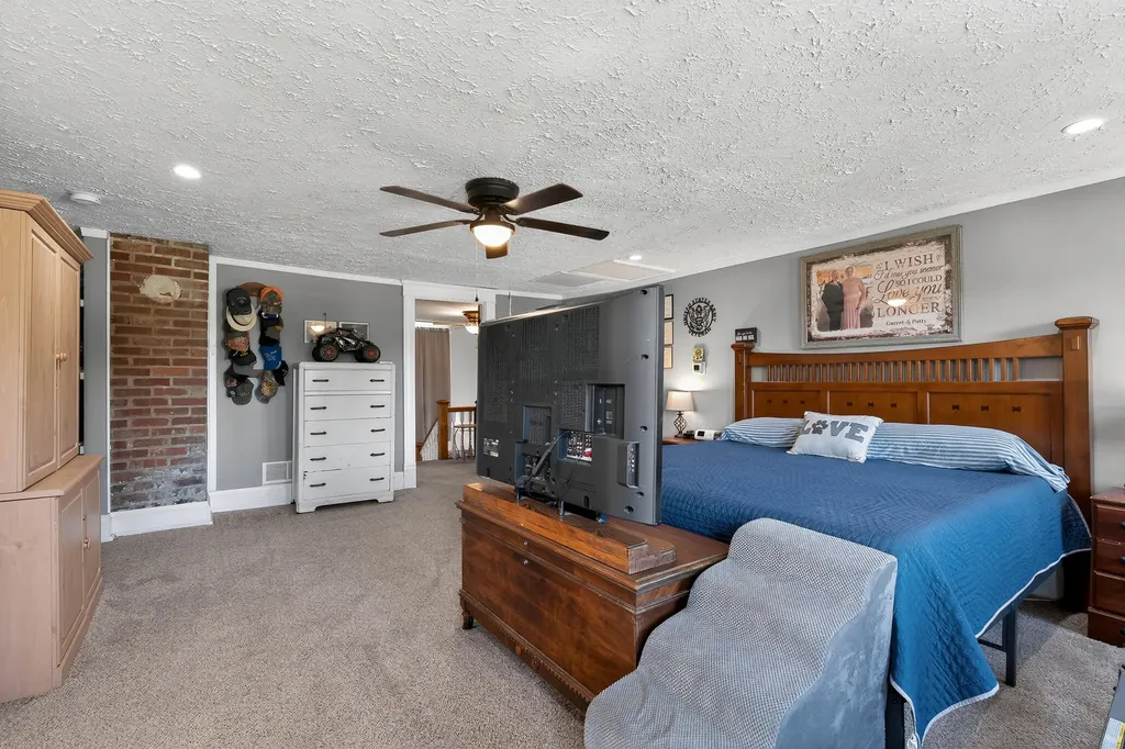 135 Key Highway 467 W Sparta KY 41086