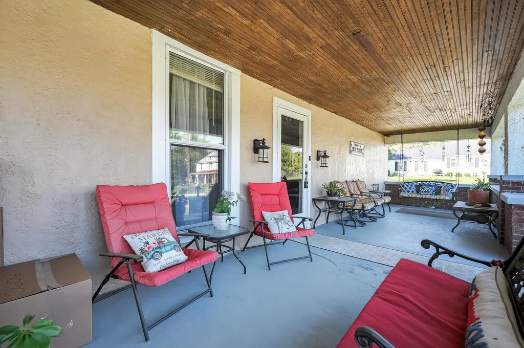 135 Key Highway 467 W Sparta KY 41086