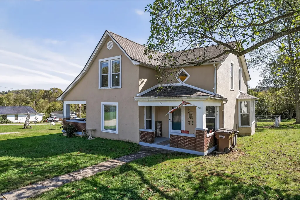 135 Key Highway 467 W Sparta KY 41086