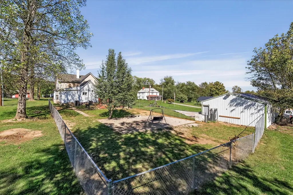 135 Key Highway 467 W Sparta KY 41086