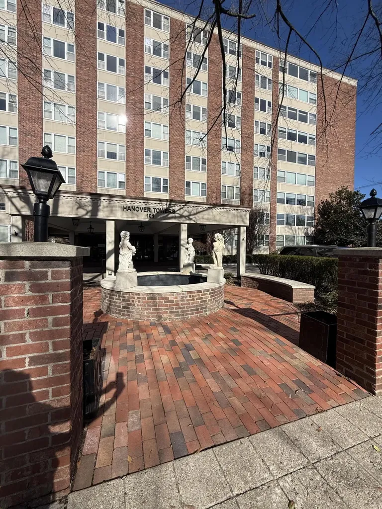 101 S Hanover Avenue Lexington KY 40502