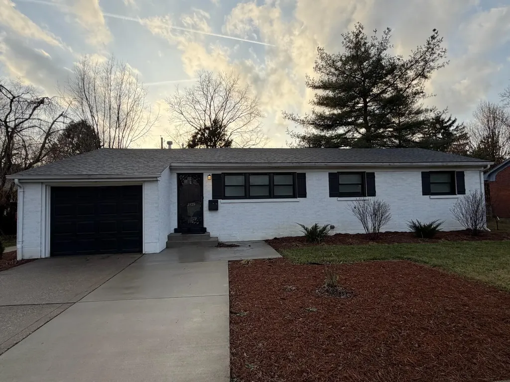 1929 Alexandria Drive Lexington KY 40504