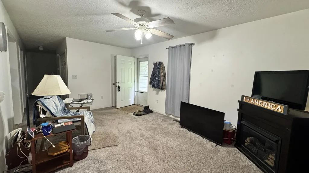 421 Wren Branch Road Oneida KY 40972