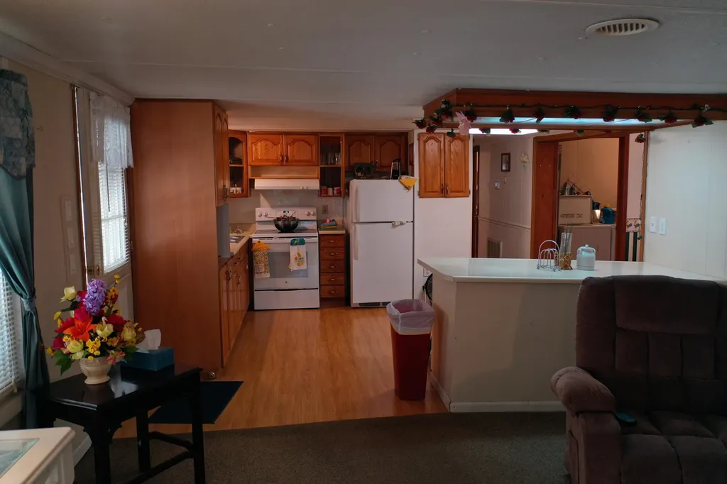944 Possum Trot Road Hindman KY 41822