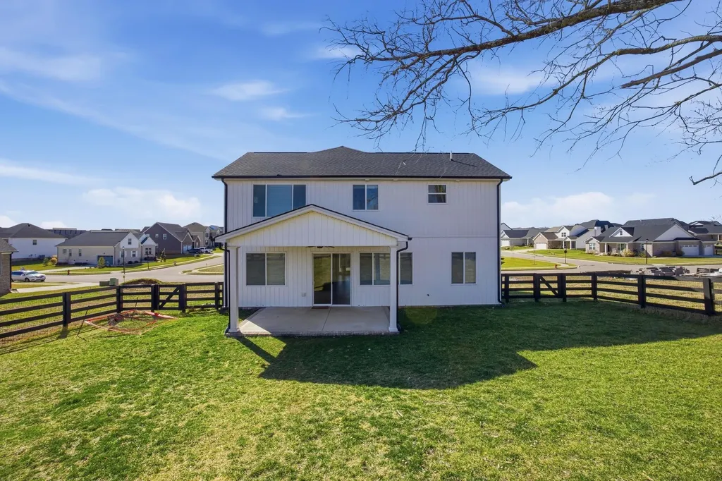 804 Shelburne Way Nicholasville KY 40356