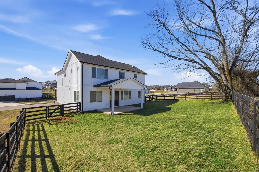 804 Shelburne Way Nicholasville KY 40356