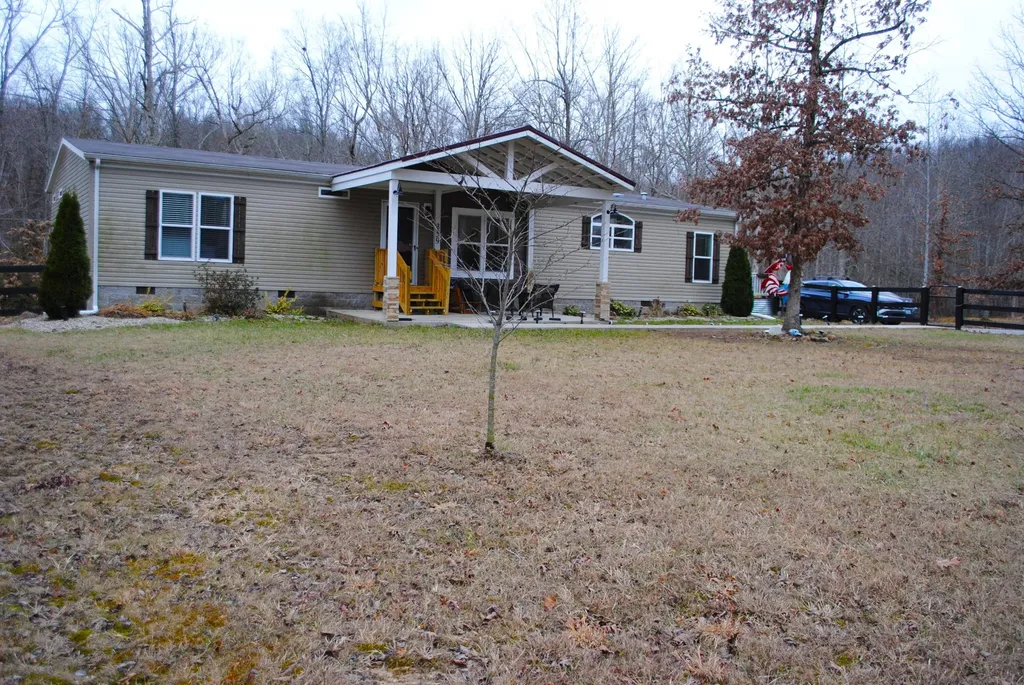 359 Pin Oak Hill Road Stanford KY 40484