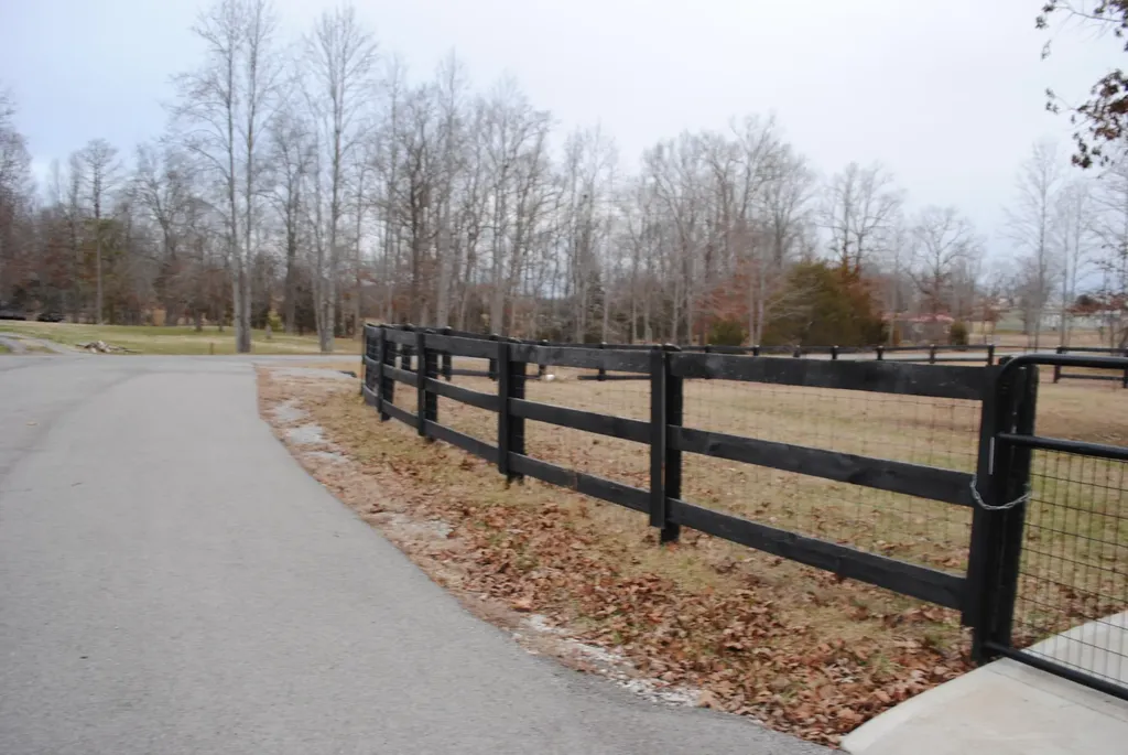 359 Pin Oak Hill Road Stanford KY 40484