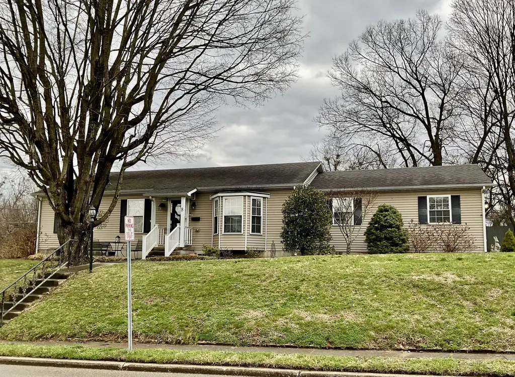 8 Chenault Drive Mt Sterling KY 40353