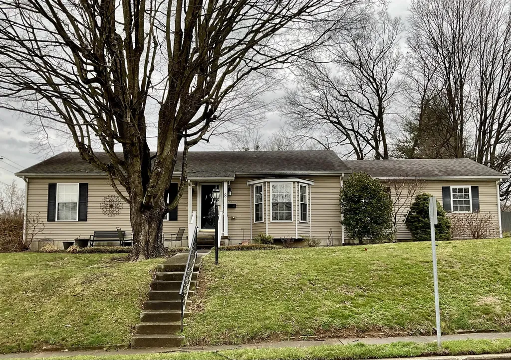 8 Chenault Drive Mt Sterling KY 40353