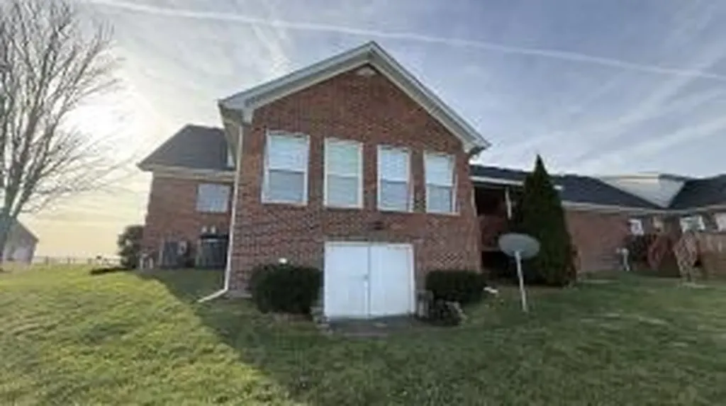 100 South Court Richmond KY 40475