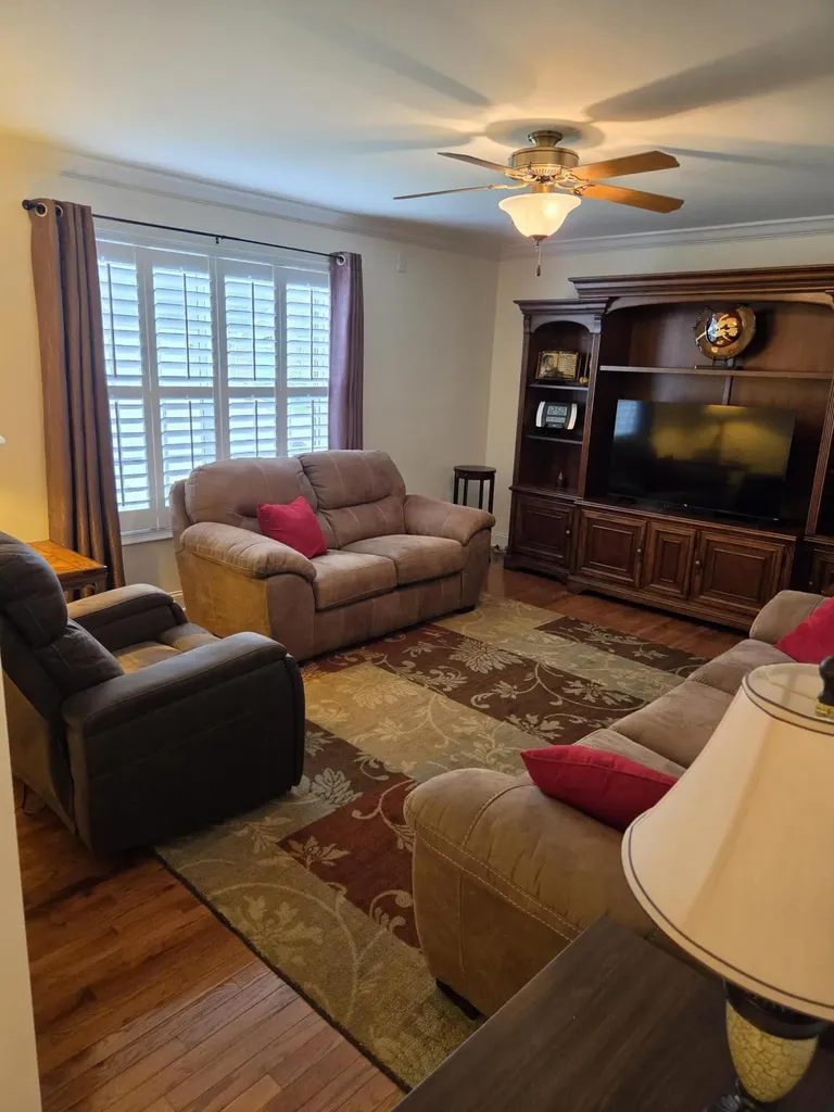 100 South Court Richmond KY 40475